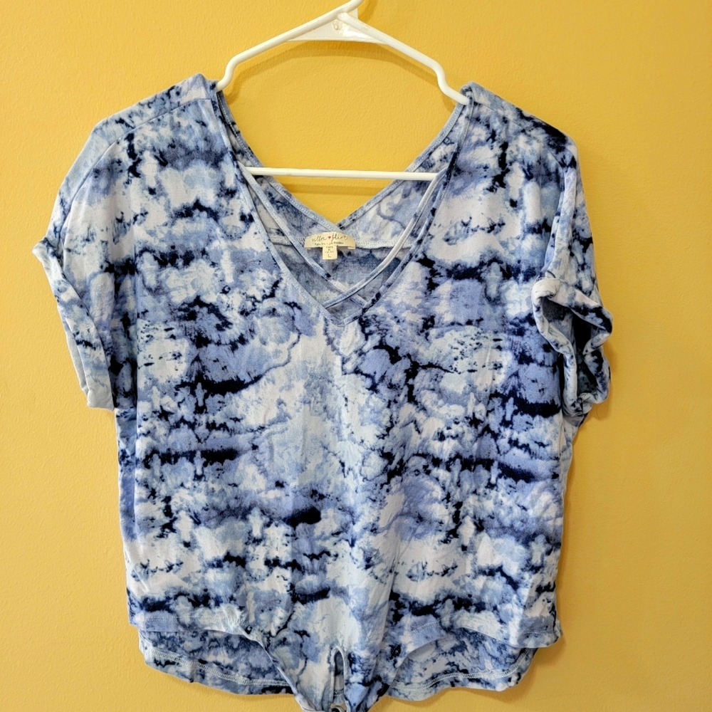 Size LG shirt